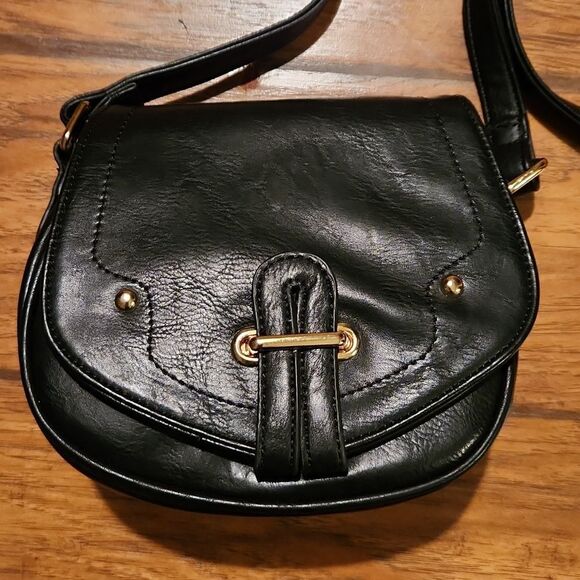 NWOT Charming Charlie black handbag / crossbody with adjustable strap - Picture 2 of 7